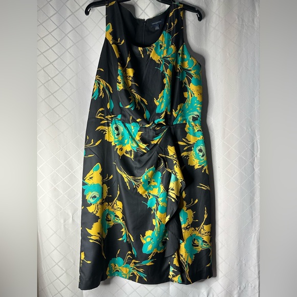 Banana Republic Dresses & Skirts - Beautiful Banana Republic Black Dress with Yellow and Teal Flowers, Size…